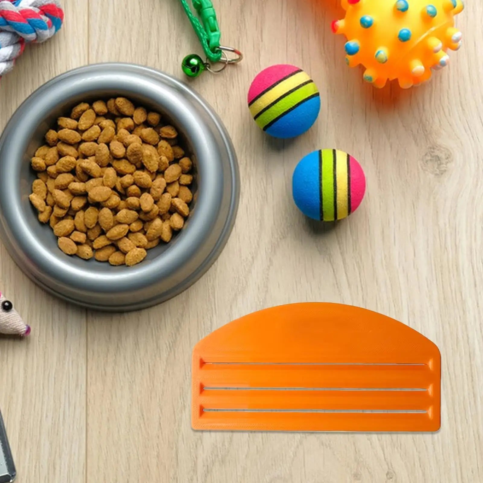 Cat Treat Pouch Squeezer